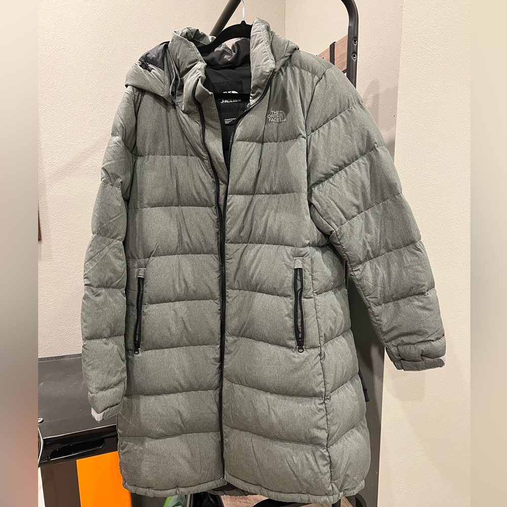 NWOT The North Face Metropolis Parka III
